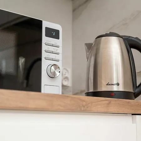 Cosy With Balcony By Renters Wrocław