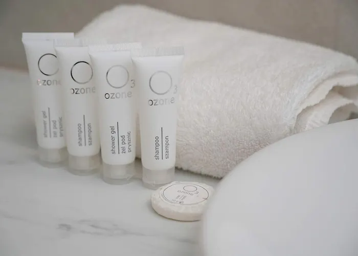 Cosy With Balcony By Renters Βρότσλαβ